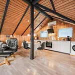 بيت للعطل Tjana - 6km From The Sea By Interhome إيسبيرغ